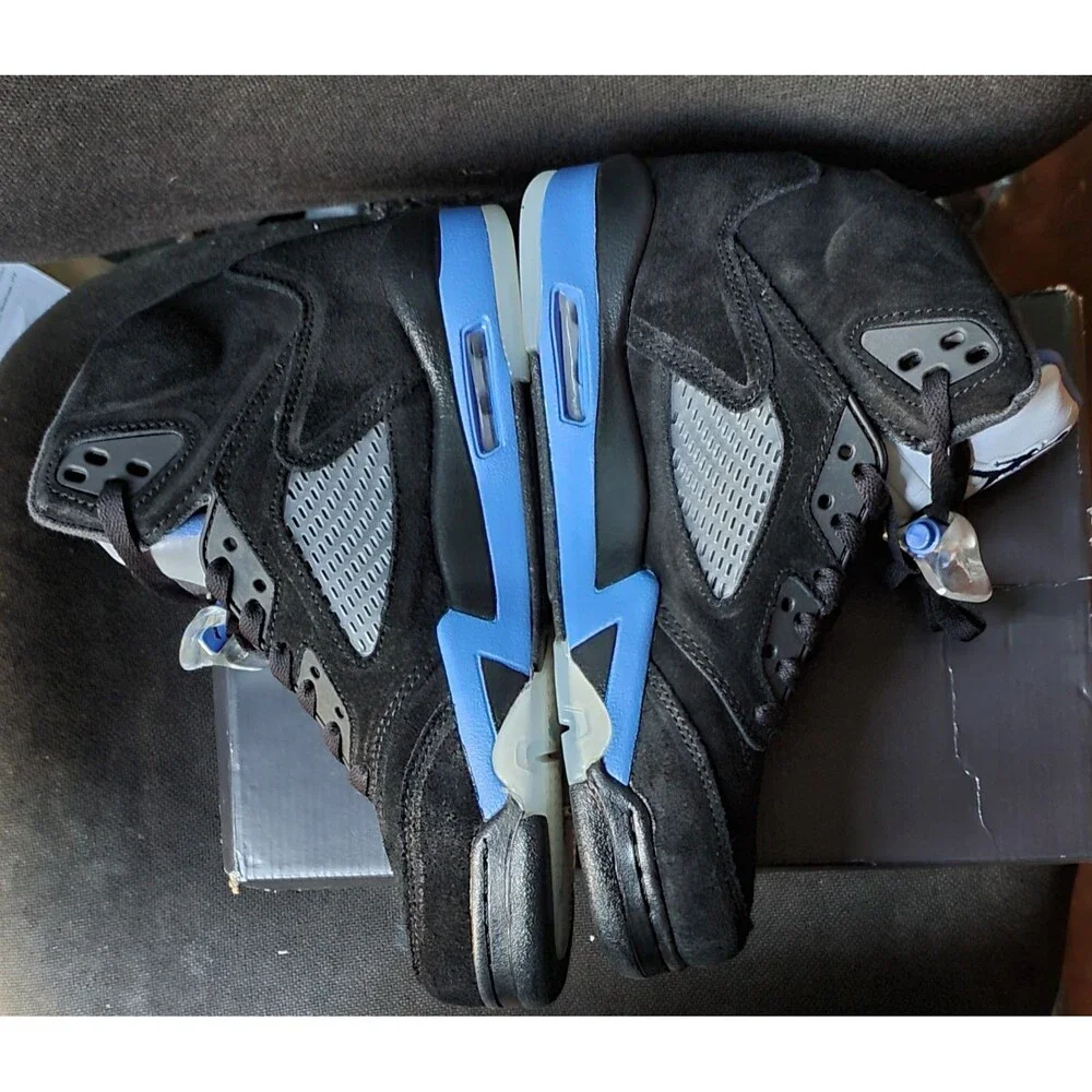 Jordan 5 Retro Racer Blue. Size 8.5